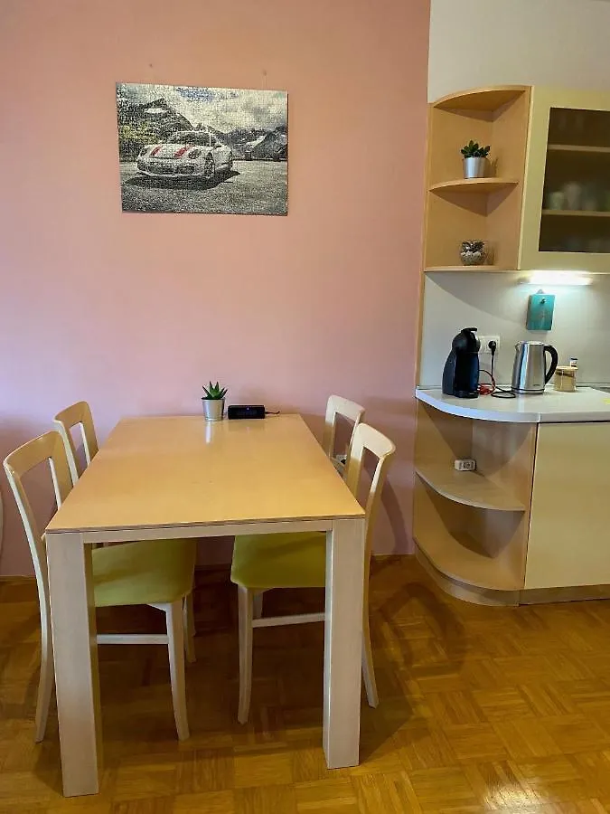 Apartment Apartma Felicija Ljubljana